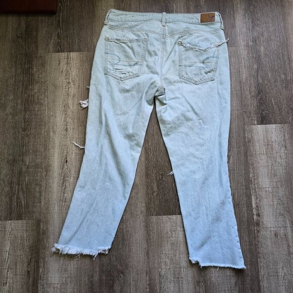American Eagle Jeans Womens Size 10 Button Fly Light Acid Wash Distressed Angled - Picture 15 of 16